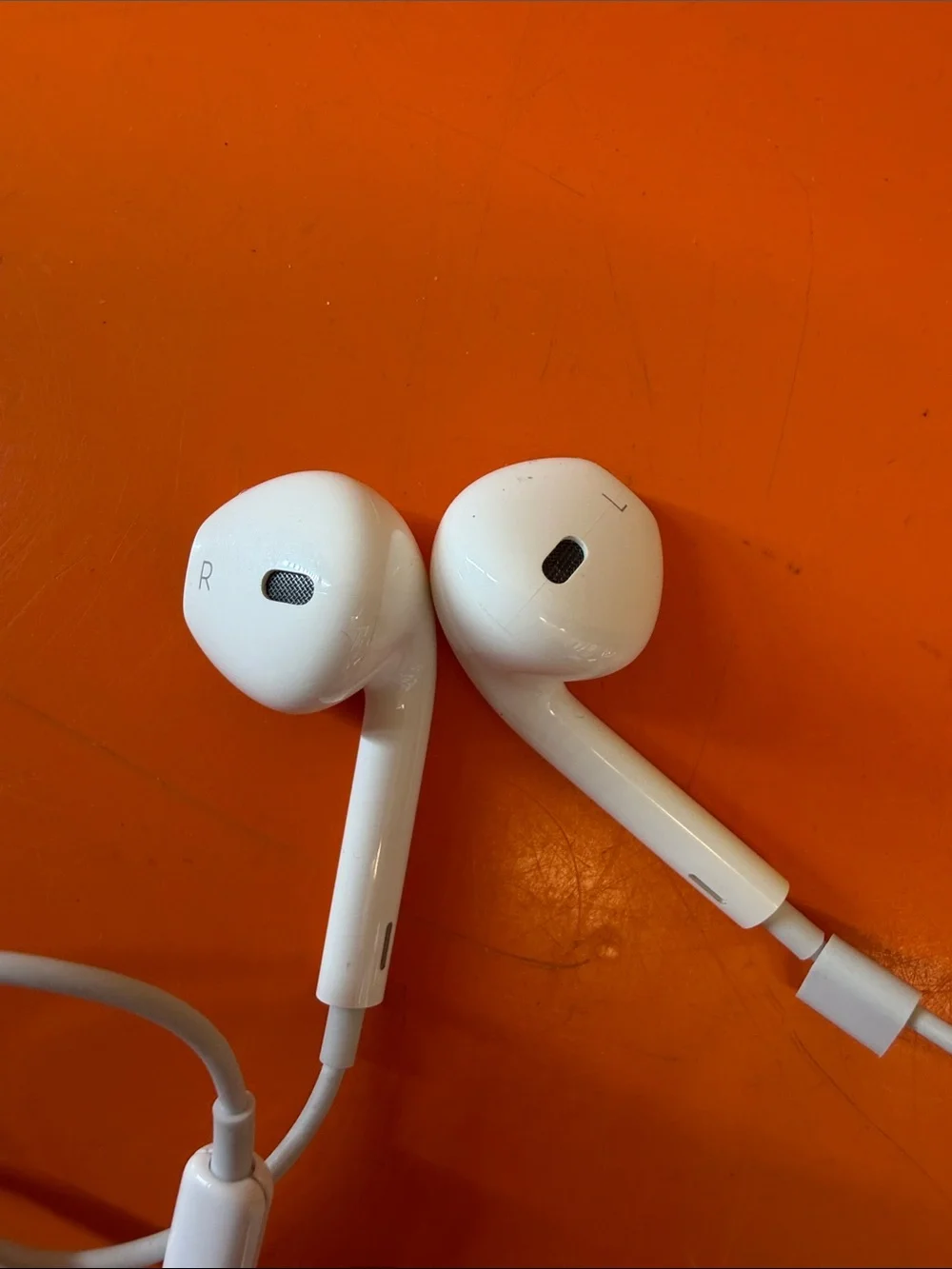 Apple original earbuds